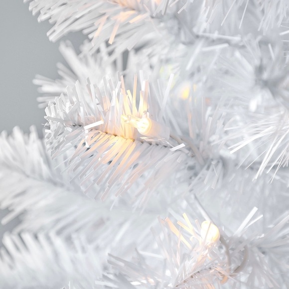 100 Count Mini Clear Lights 22.6 feet White Wire Christmas Lights - Picture 4 of 9